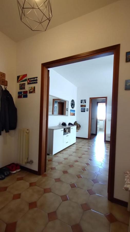 La Casa Dei Viaggiatori - Viareggio - Posto Auto Gratuito Apartment Exterior photo